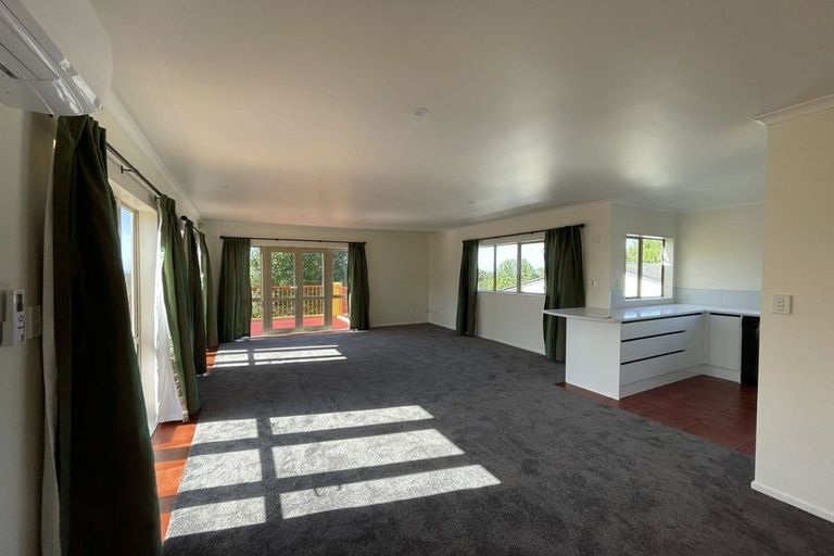 Photo of property in 10 Glendhu Road, Bayview, Auckland, 0629