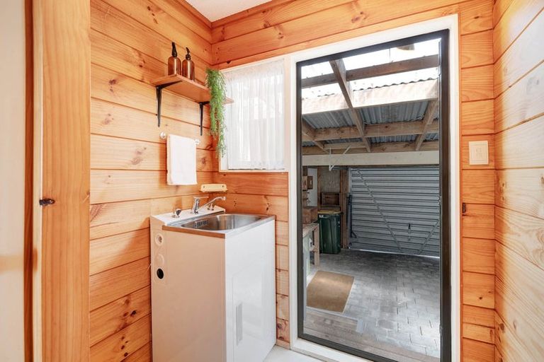 Photo of property in 22a Ngatira Place, Snells Beach, 0920