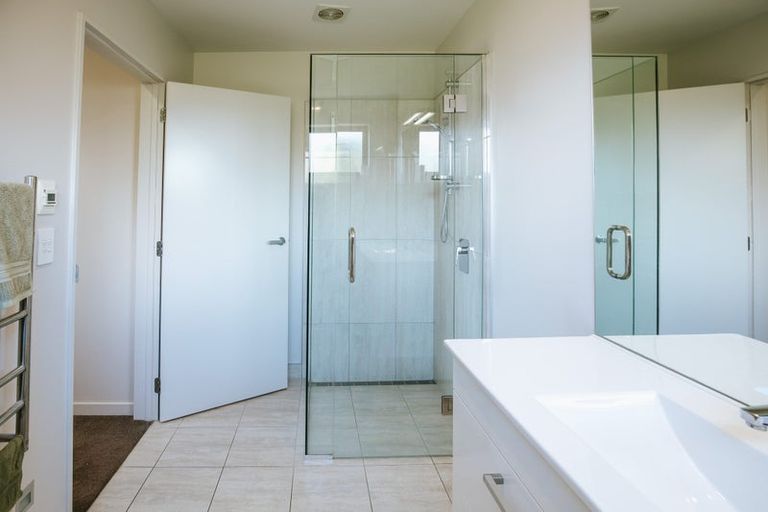 Photo of property in 62 West Meadows Drive, Wanaka, 9305