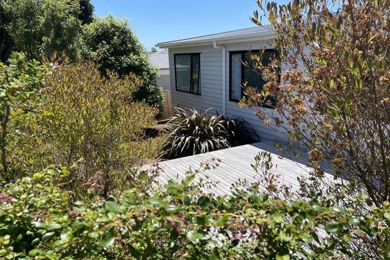 Photo of property in 14 Fordham Street, Beach Haven, Auckland, 0626
