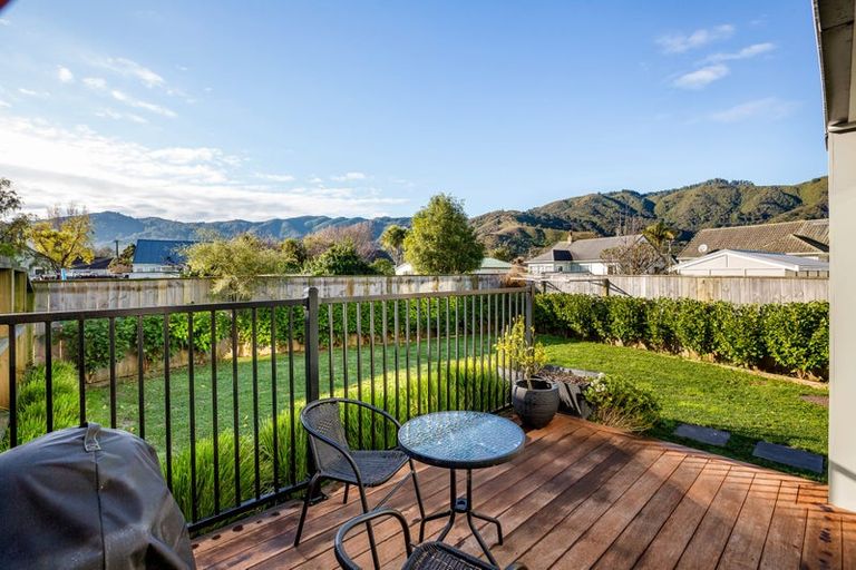 Photo of property in 5/6 Bertram Grove, Naenae, Lower Hutt, 5011