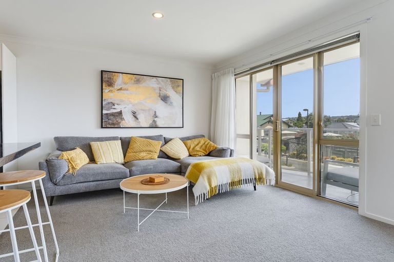 Photo of property in Totara Grove, 2/115 Grove Street, The Wood, Nelson, 7010