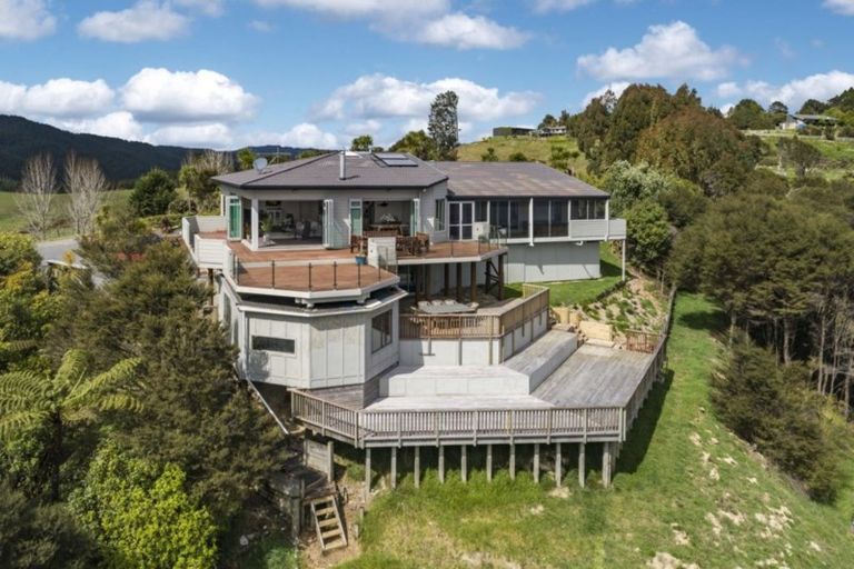 Photo of property in 104 Highridge Road, Clevedon, Papakura, 2582