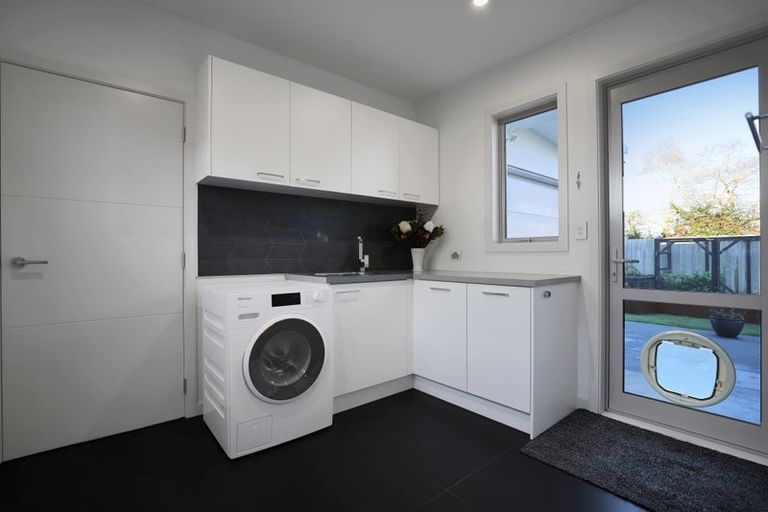 Photo of property in 12 Kelburn Place, Tinwald, Ashburton, 7700