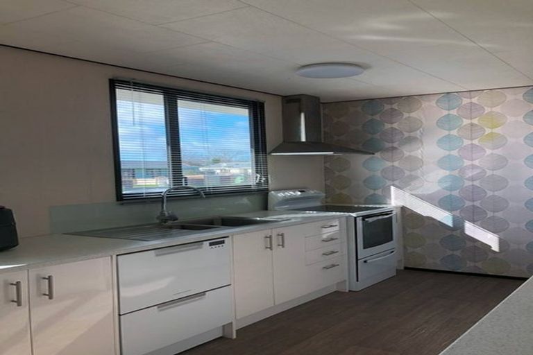 Photo of property in 5 Longstead Avenue, Papamoa Beach, Papamoa, 3118