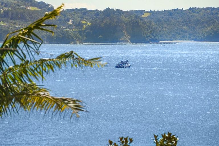 Photo of property in 22 Durness Place, Red Beach, 0932