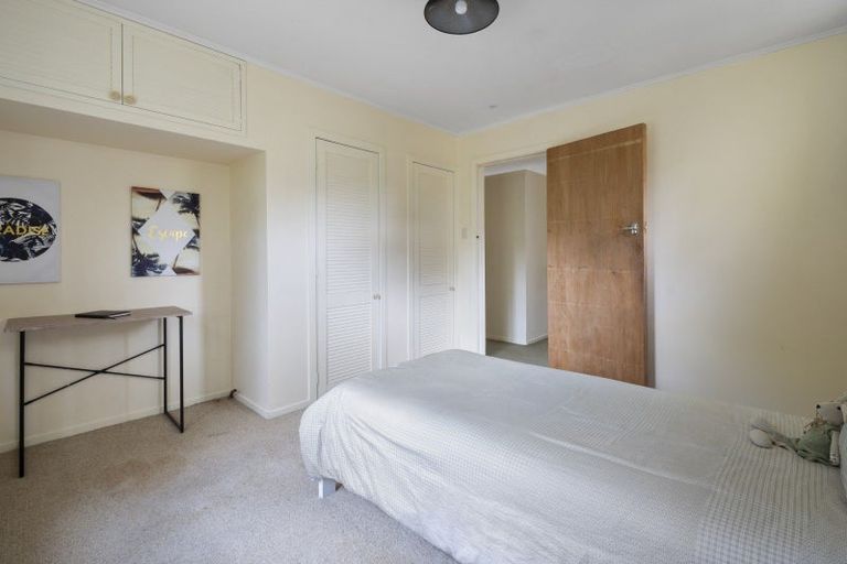 Photo of property in 393 Aokautere Drive, Aokautere, Palmerston North, 4471