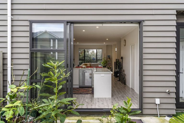 Photo of property in 20 Rere Close, Takanini, 2112