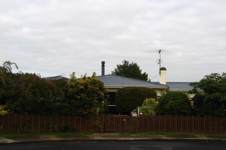 Photo of property in 6 Esk Place, Mosgiel, 9024