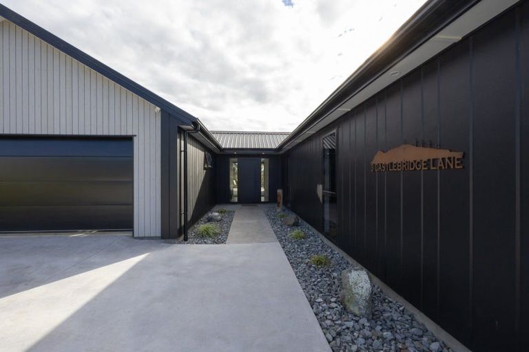 Photo of property in 3 Castlebridge Lane, Aokautere, Palmerston North, 4471