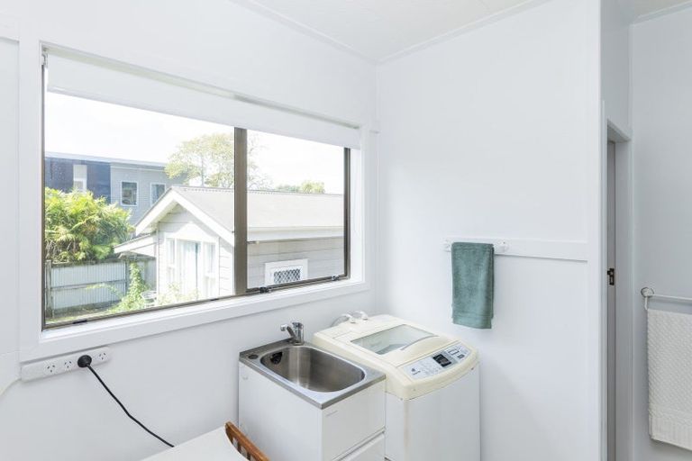 Photo of property in 16 Rawiri Street, Kaiti, Gisborne, 4010