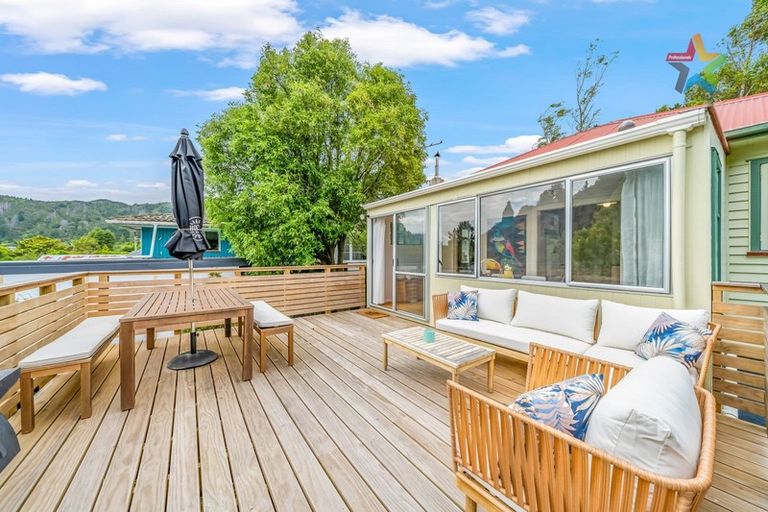 Photo of property in 60 Raukawa Street, Stokes Valley, Lower Hutt, 5019