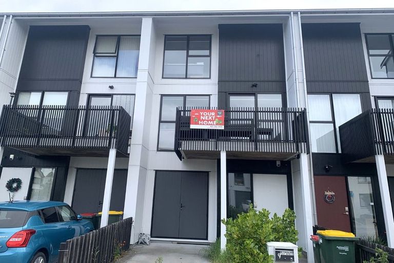 Photo of property in 9 Eyton Kay Road, Hobsonville, Auckland, 0616