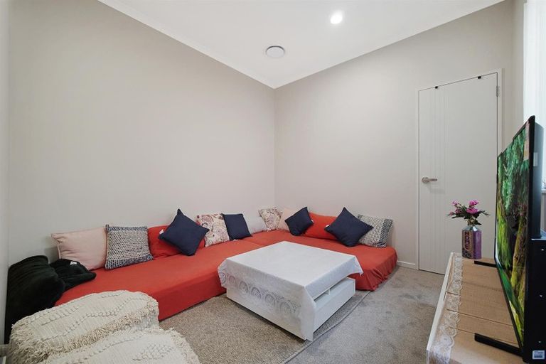 Photo of property in 47 Drumbuoy Drive, Flat Bush, Auckland, 2019