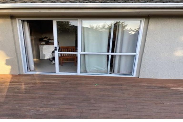 Photo of property in 45 Charlcott Street, Burnside, Christchurch, 8053