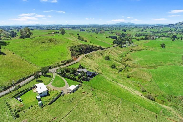 Photo of property in 125 Te Tahi Road, Puketotara, Te Awamutu, 3876