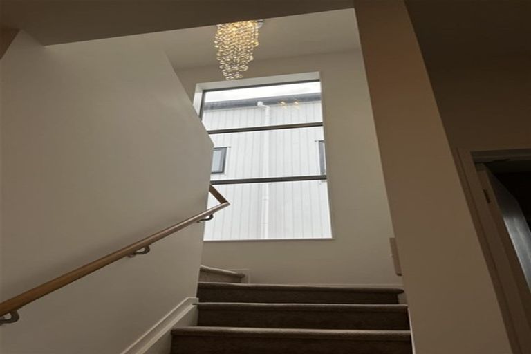 Photo of property in 81 Bellbird Street, Papakura, 2110