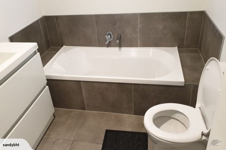 Photo of property in 104 Arion Road, Takanini, 2112