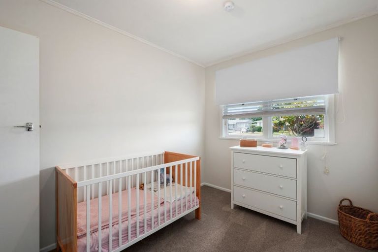 Photo of property in 35 Martin Street, Utuhina, Rotorua, 3015