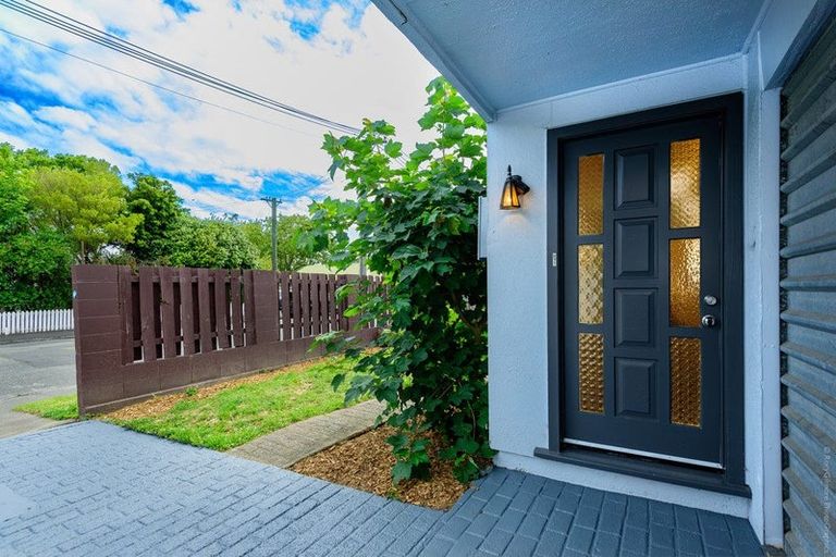 Photo of property in 2/147 Springfield Road, St Albans, Christchurch, 8014