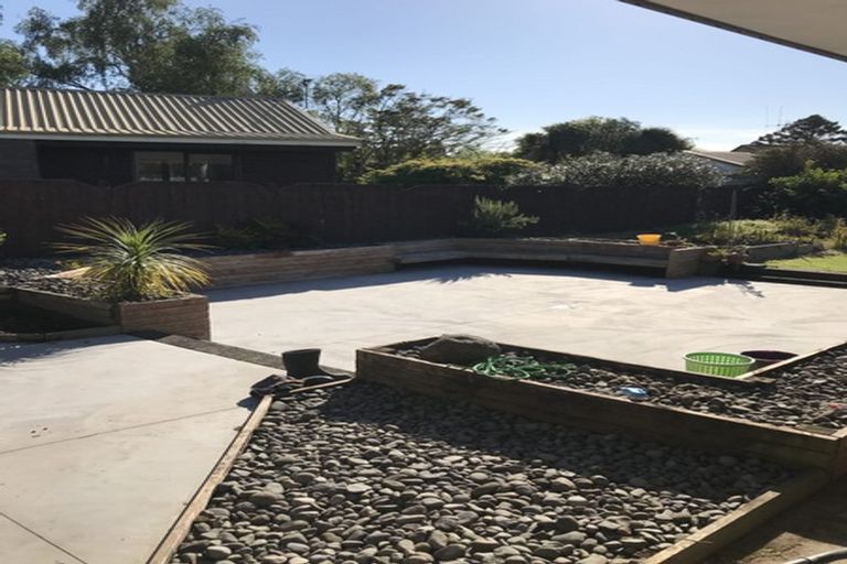 Photo of property in 21 Radiata Street, Fairview Downs, Hamilton, 3214