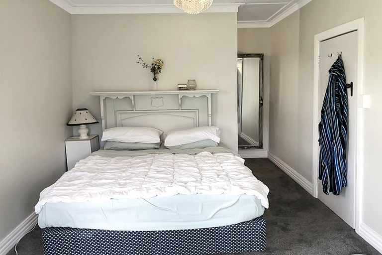 Photo of property in 25 Gloag Street, Waverley, 4510