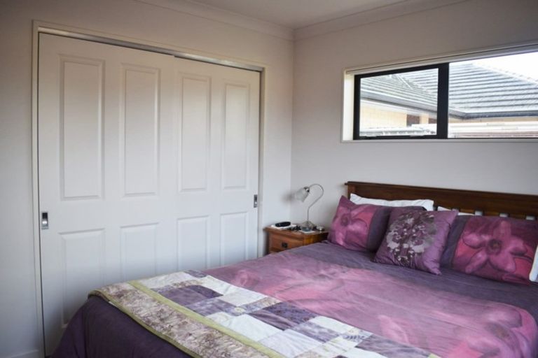 Photo of property in 28 Ian Peter Way, Otaki, 5512