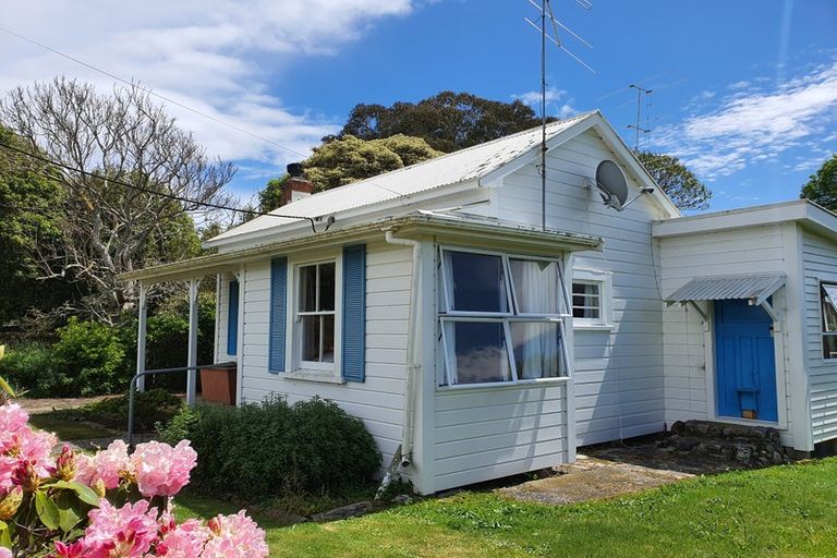 Photo of property in 1 Lansdowne Street, Clifton, Takaka, 7183