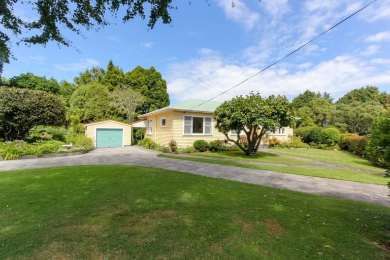 Photo of property in 114b Govett Avenue, Frankleigh Park, New Plymouth, 4310