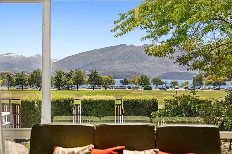 Photo of property in 120 Brownston Street, Wanaka, 9305