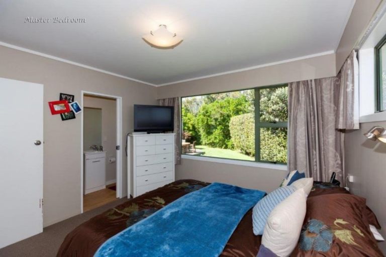 Photo of property in 3 Adele Lane, Paraparaumu, 5032