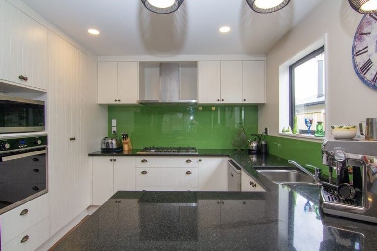 Photo of property in 4 Liquidamber Lane, Kaukapakapa, Helensville, 0875