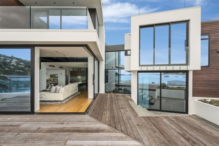 Photo of property in 145 Main Road, Redcliffs, Christchurch, 8081