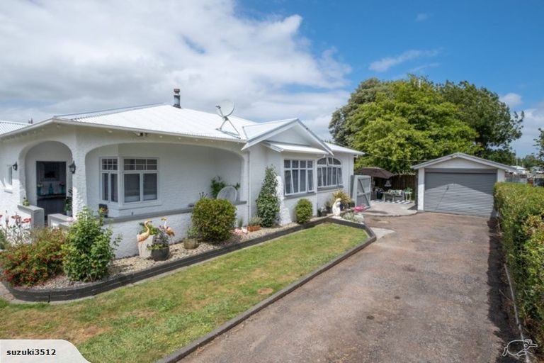 Photo of property in 13 Graham Street, Eltham, 4322