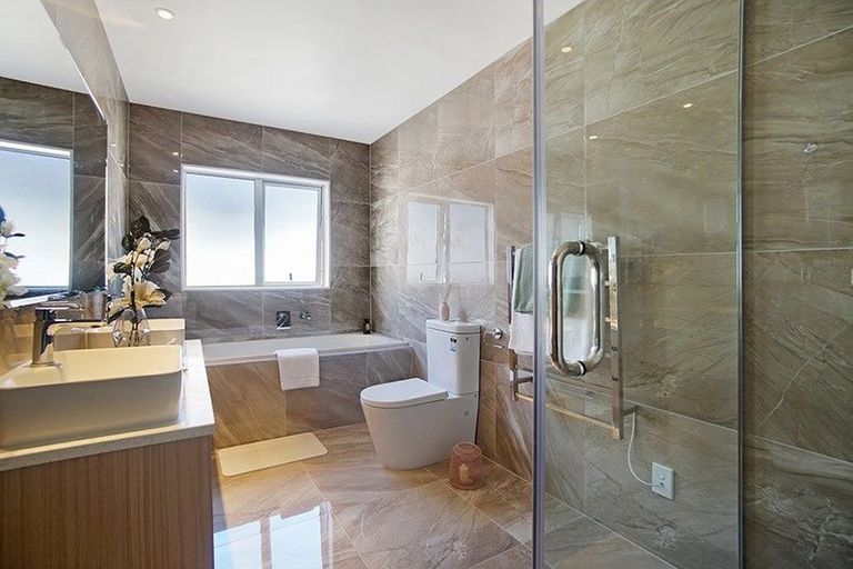 Photo of property in 61 Timmer Road, Flat Bush, Auckland, 2019