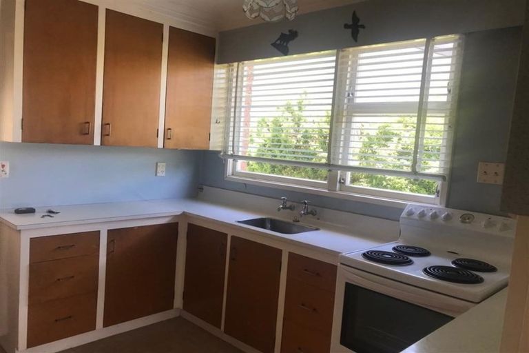 Photo of property in 11 Railway Esplanade, East Gore, Gore, 9710