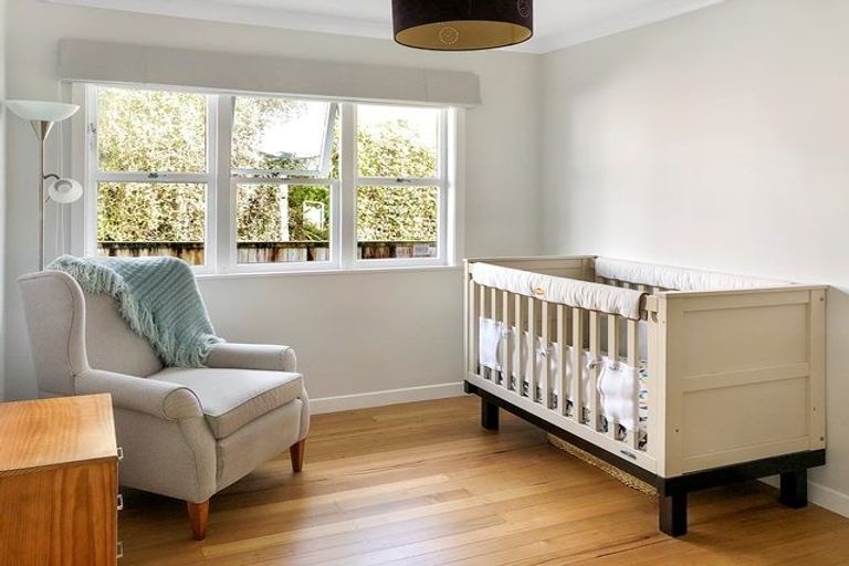 Photo of property in 1/87 Salisbury Road, Birkdale, Auckland, 0626