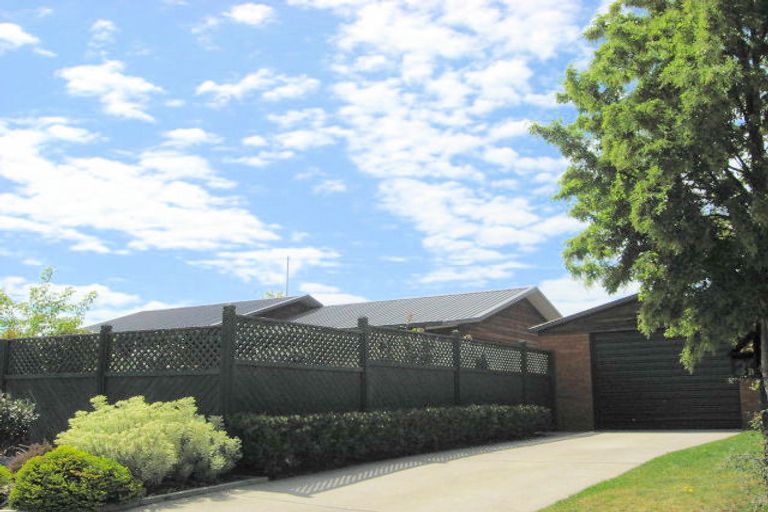 Photo of property in 3b Cobden Place, Woodend, 7610