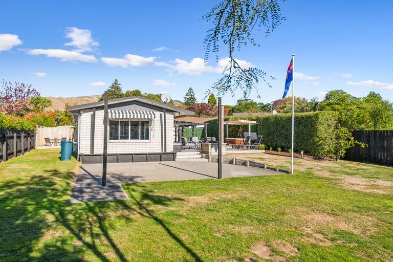 Photo of property in 31 Rata Street, Waikanae, 5036