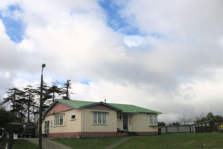 Photo of property in 47 Chatsworth Place, Highbury, Palmerston North, 4412