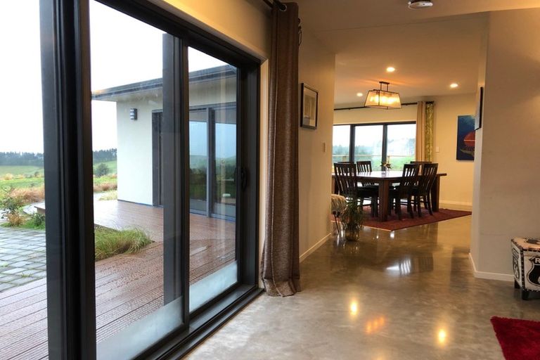 Photo of property in 1849 Mangorei Road, Mangorei, New Plymouth, 4371