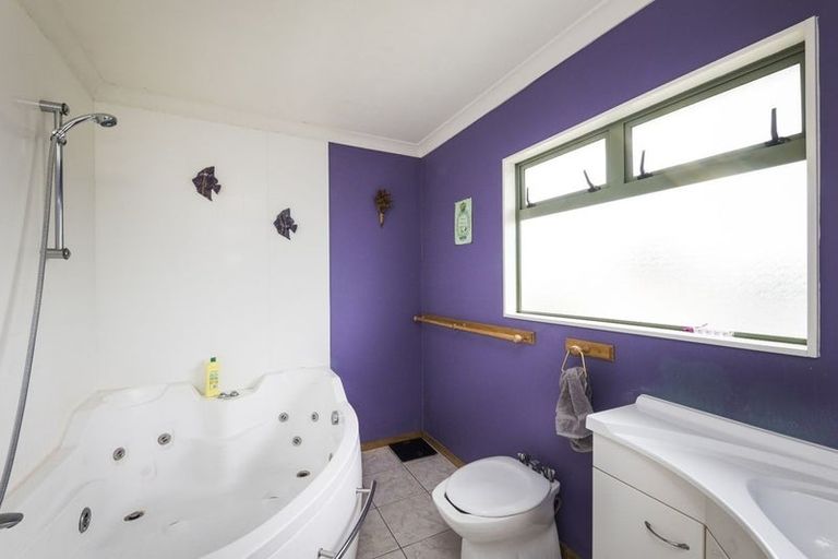 Photo of property in 20a Norwich Place, Awapuni, Palmerston North, 4412