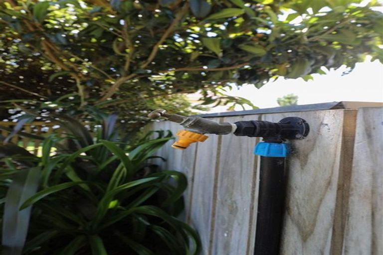 Photo of property in 156 Hakanoa Street, Huntly, 3700