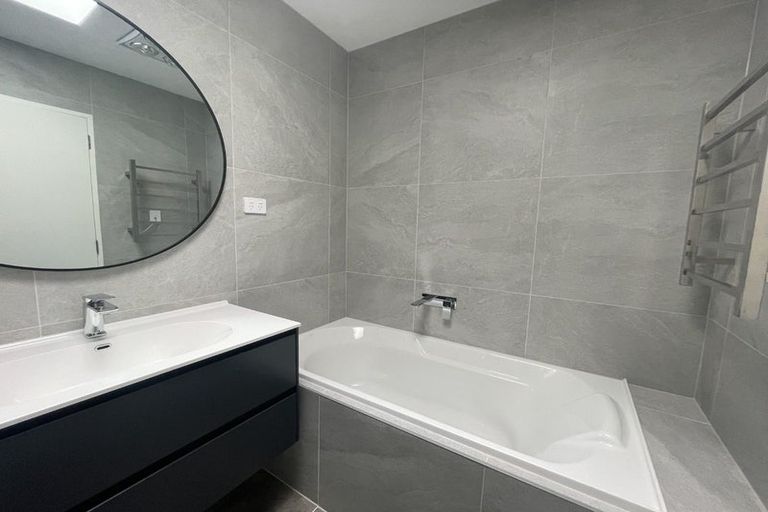 Photo of property in 5/30b Westgate Drive, Massey, Auckland, 0614