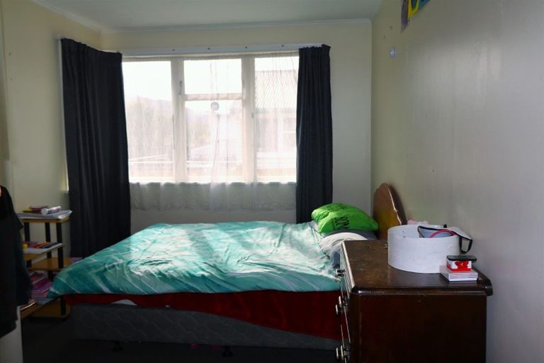 Photo of property in 41 Wise Street, Wainuiomata, Lower Hutt, 5014