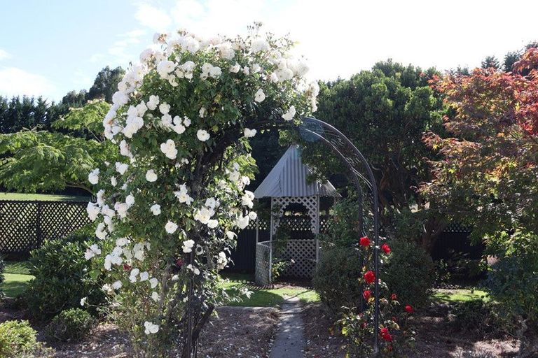 Photo of property in 106 Tutu Hill Road, Weston, Oamaru, 9491