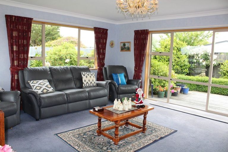 Photo of property in 74 Arthur Street, Winton, 9720