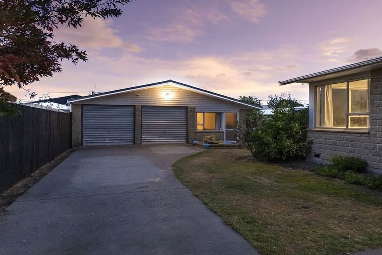 Photo of property in 11 Bayswater Crescent, Bromley, Christchurch, 8062