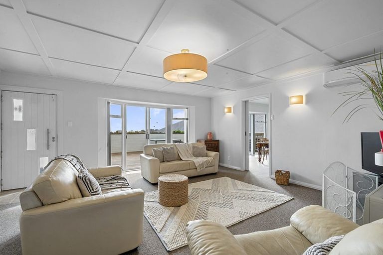 Photo of property in 89 Paynters Avenue, Strandon, New Plymouth, 4312