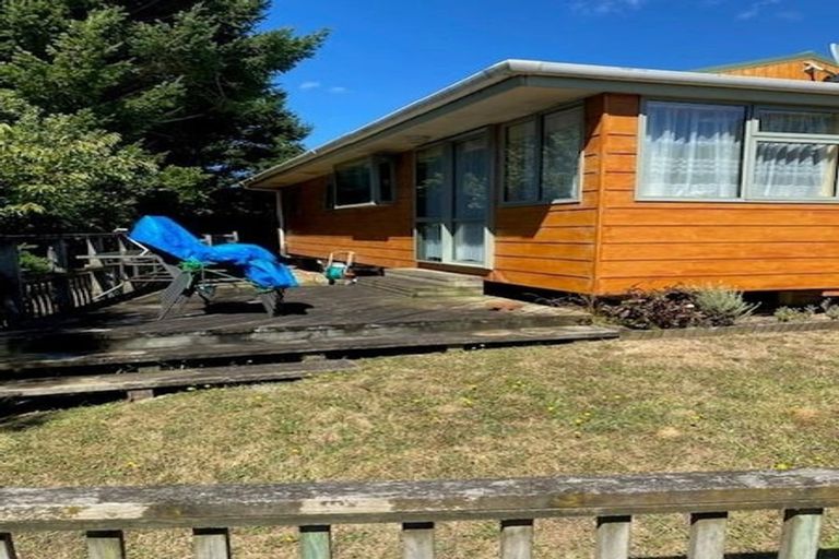 Photo of property in 6b Hillary Street, Tawa, Wellington, 5028